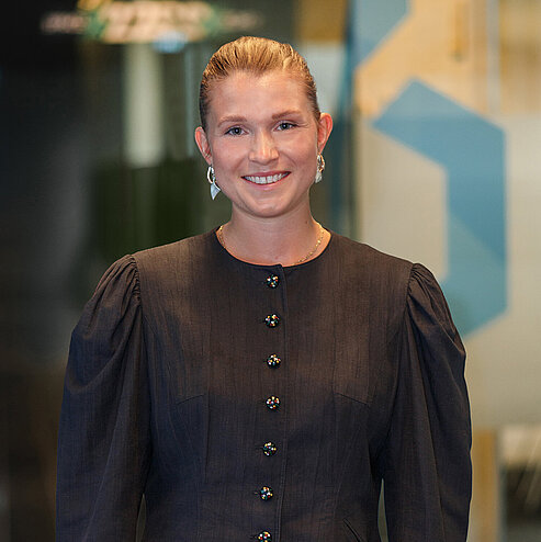 Charlotte Hollensteiner