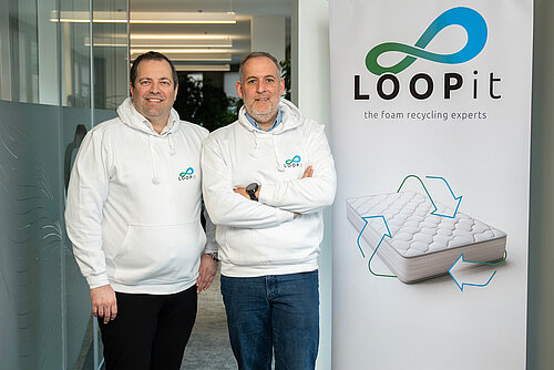 Jernej Hren, Geschäftsführer bei LOOP-it und Group Innovation Officer bei BRANTNER green solutions; Jürgen Kleinrath, Geschäftsführer bei LOOP-it und CEO bei NEVEON
