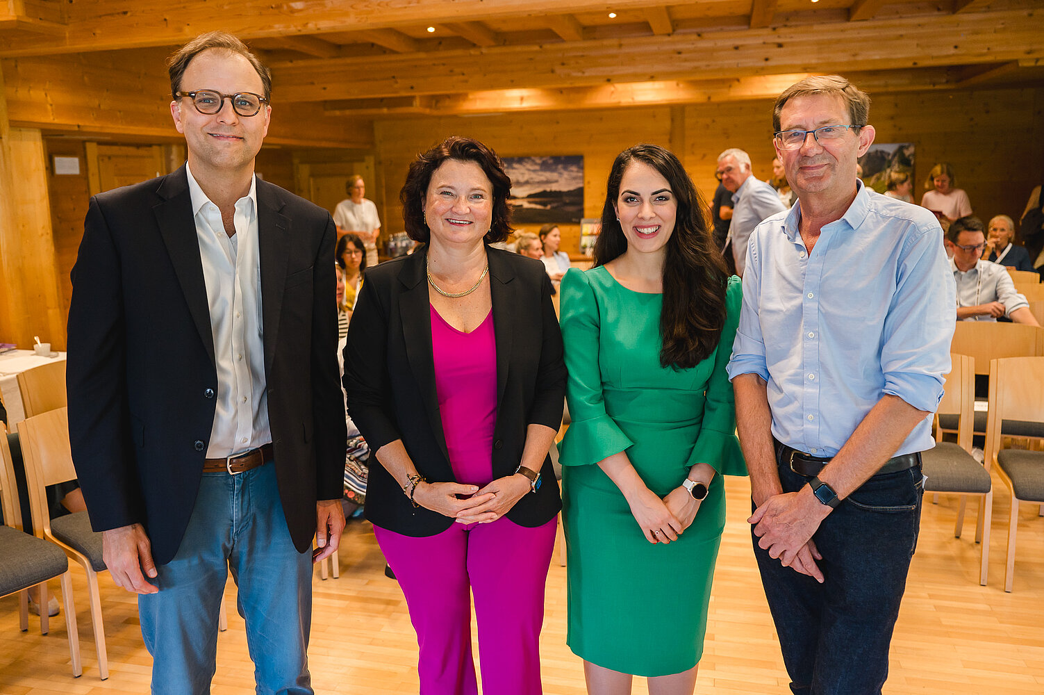 Vertrauen regiert die Welt – Greiner Session beim Europäischen Forum Alpbach